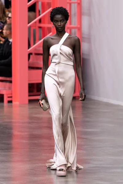Look 61